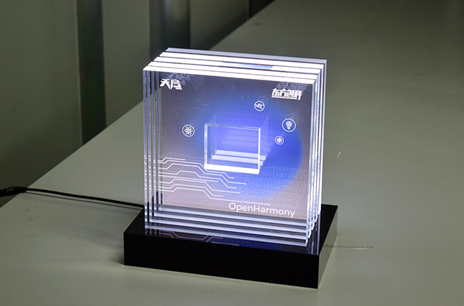 ���Ӂ�����led�V����